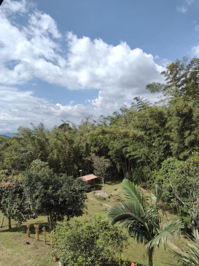Finca Exclusividad Familiar O Grupo De Amigos Capacidad Hasta 12 Personas Calles En Placa Huella, Caminata Ecologica Alban  المظهر الخارجي الصورة